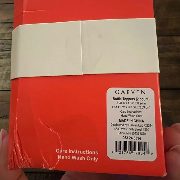 Garven Dining Trophy Style Muscle Man Wine Toppers - Picture 3 of 3